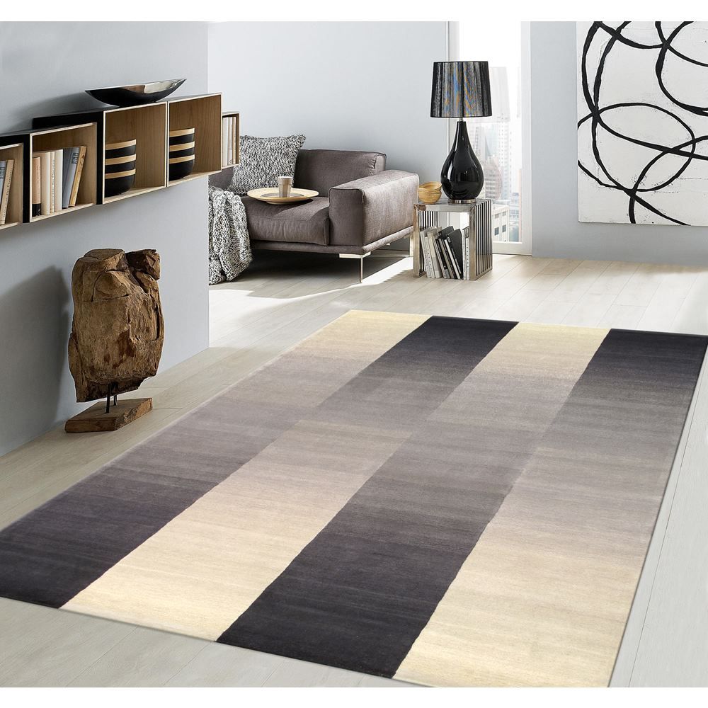 Rodeo Hand-Tufted Silver Area Rug