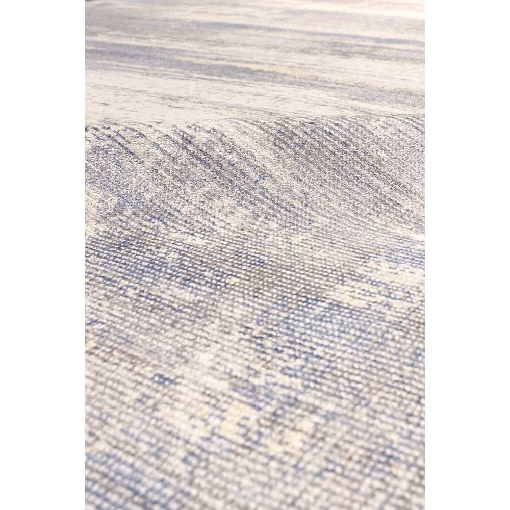 Modern Hand-Loomed Area Rug