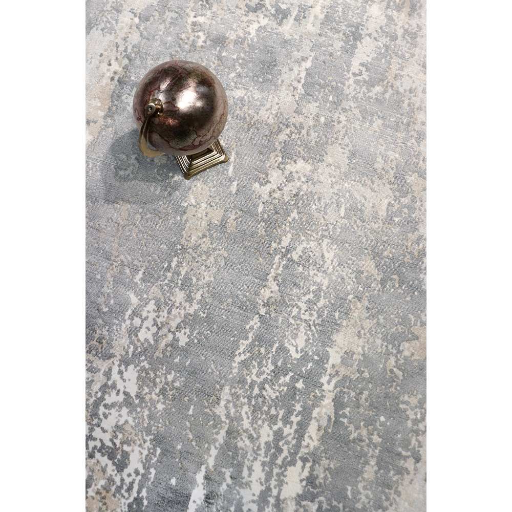 Beverly Hand-Loomed Grey Area Rug